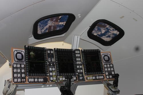 01-NASA-Orion-cockpit.JPG