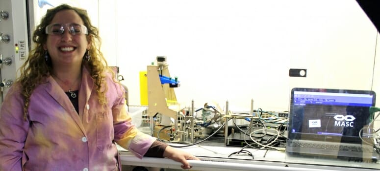 Using Light to Control Multimaterial 3D Printing Using Light to Control Multimaterial 3D Printing