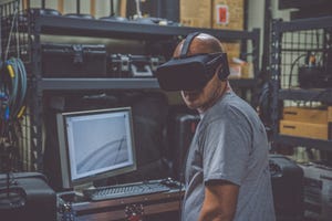 Just How Effective Is VR for Industrial Training?