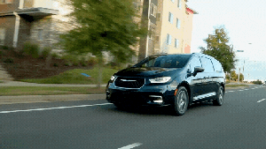 2024 Chrysler Pacifica minivan.