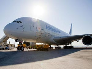 Airbus Delays Repair of Cracked A380 Wings