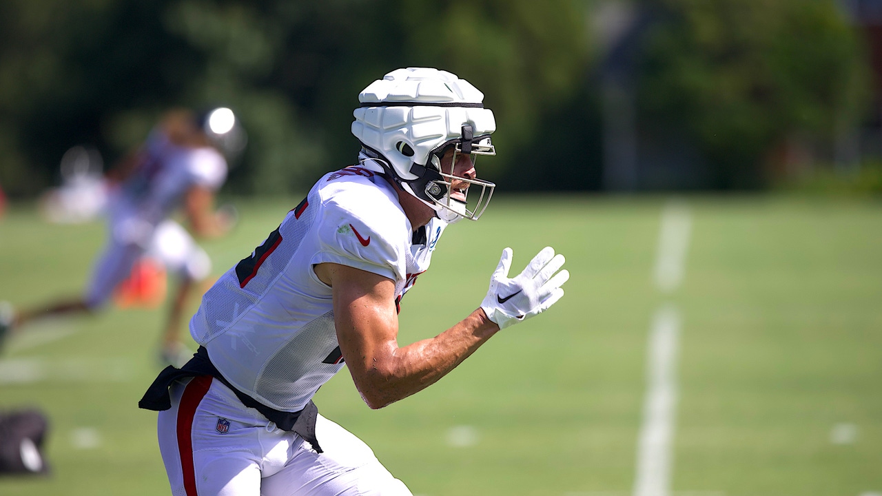 NFL Guardian Cap Helmet Covers Slash Concussion Risk 50 Percent
