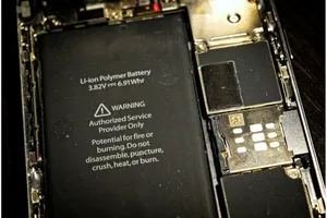 iPhone-battery-manufacturing iPhone-battery-manufacturing