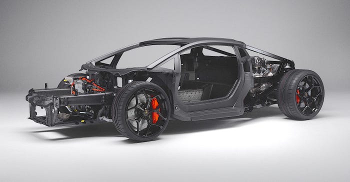 Lamborghini Revuelto carbon fiber monofueselage