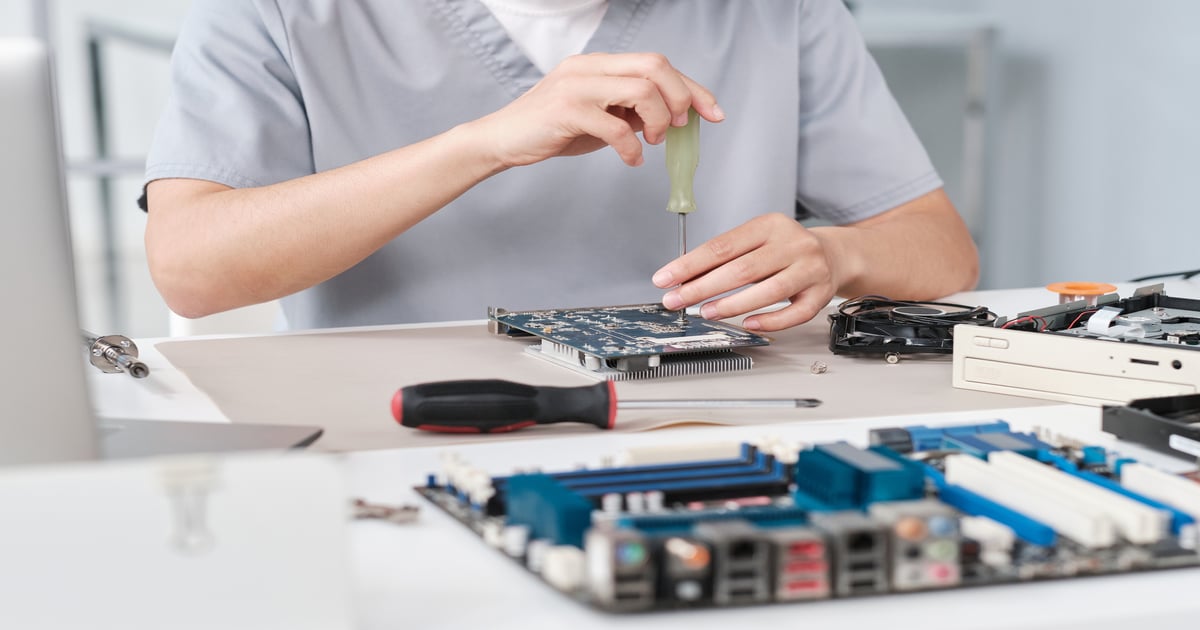 Electronics Teardowns Can Be Fun and Sustainable