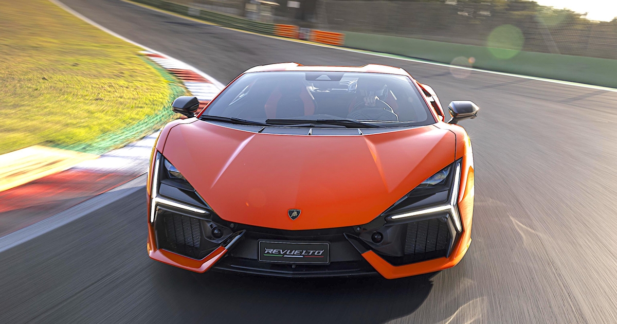 Revuelto Track Test