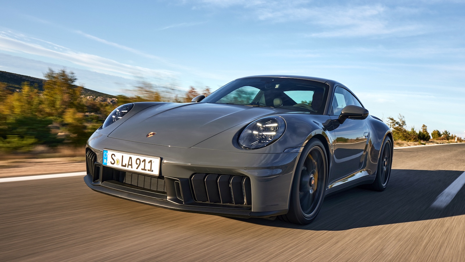 2025_Porsche_911_GTS_Gray.jpg