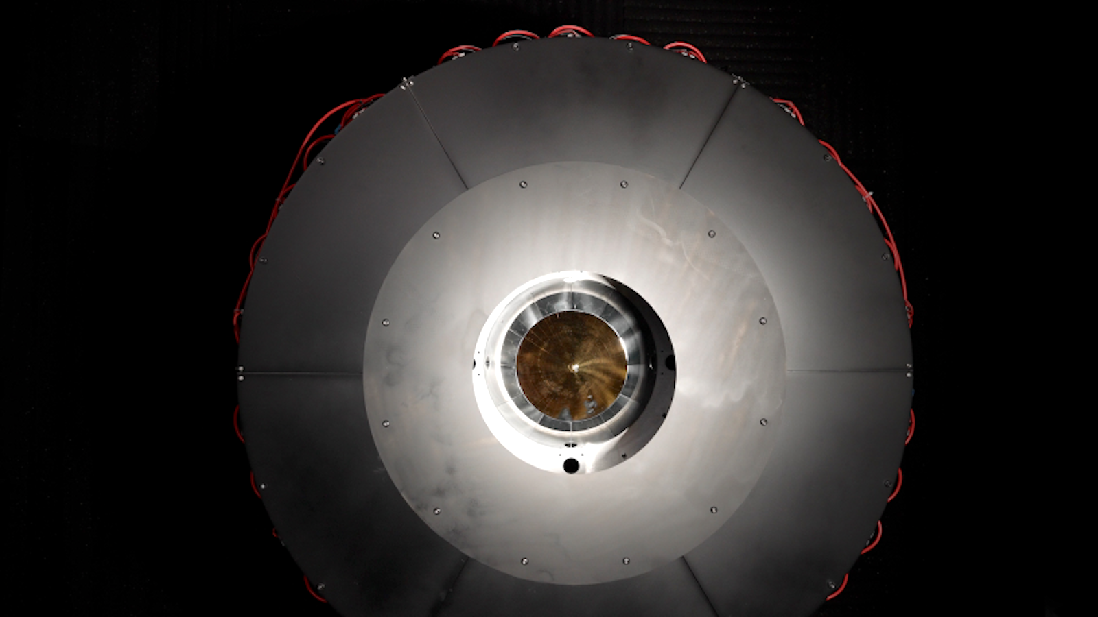 DARPA Breaks Power Beaming Record: 800 Watts Transmitted Over 5 Miles