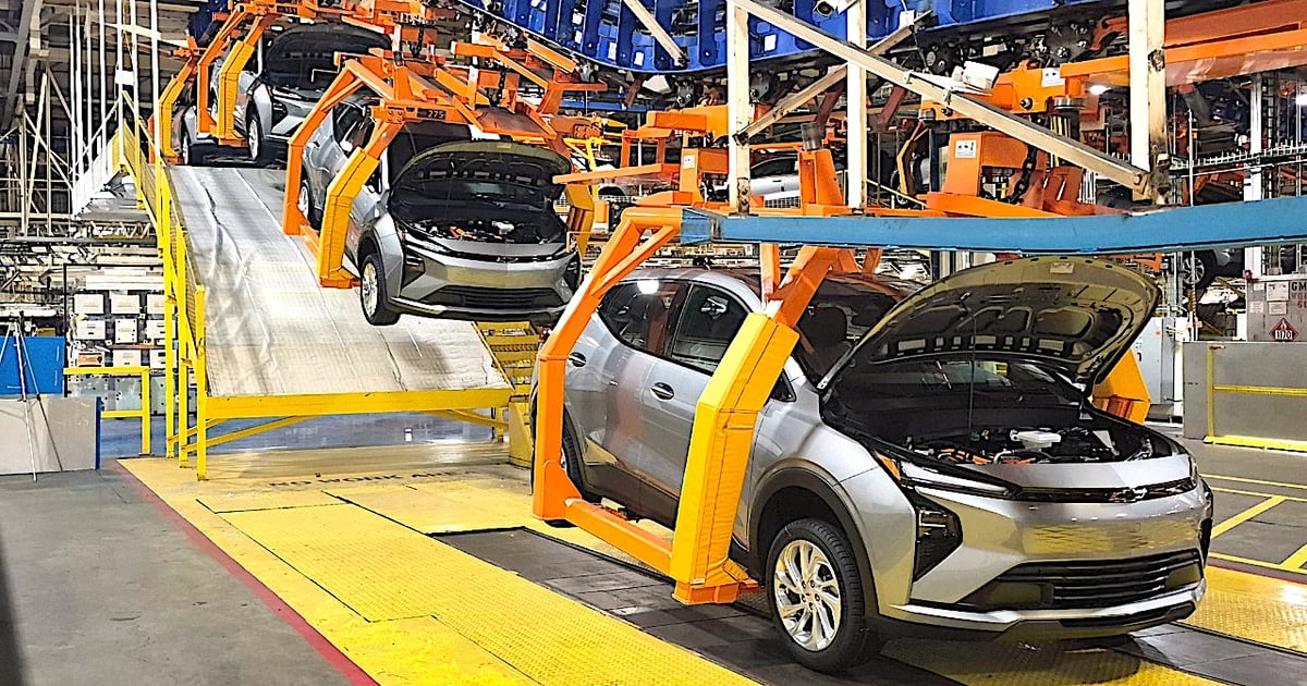 GM Brings Back Batch Building to Cut EV Costs