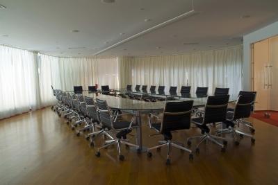 Conference-table-in-empty-room.jpg
