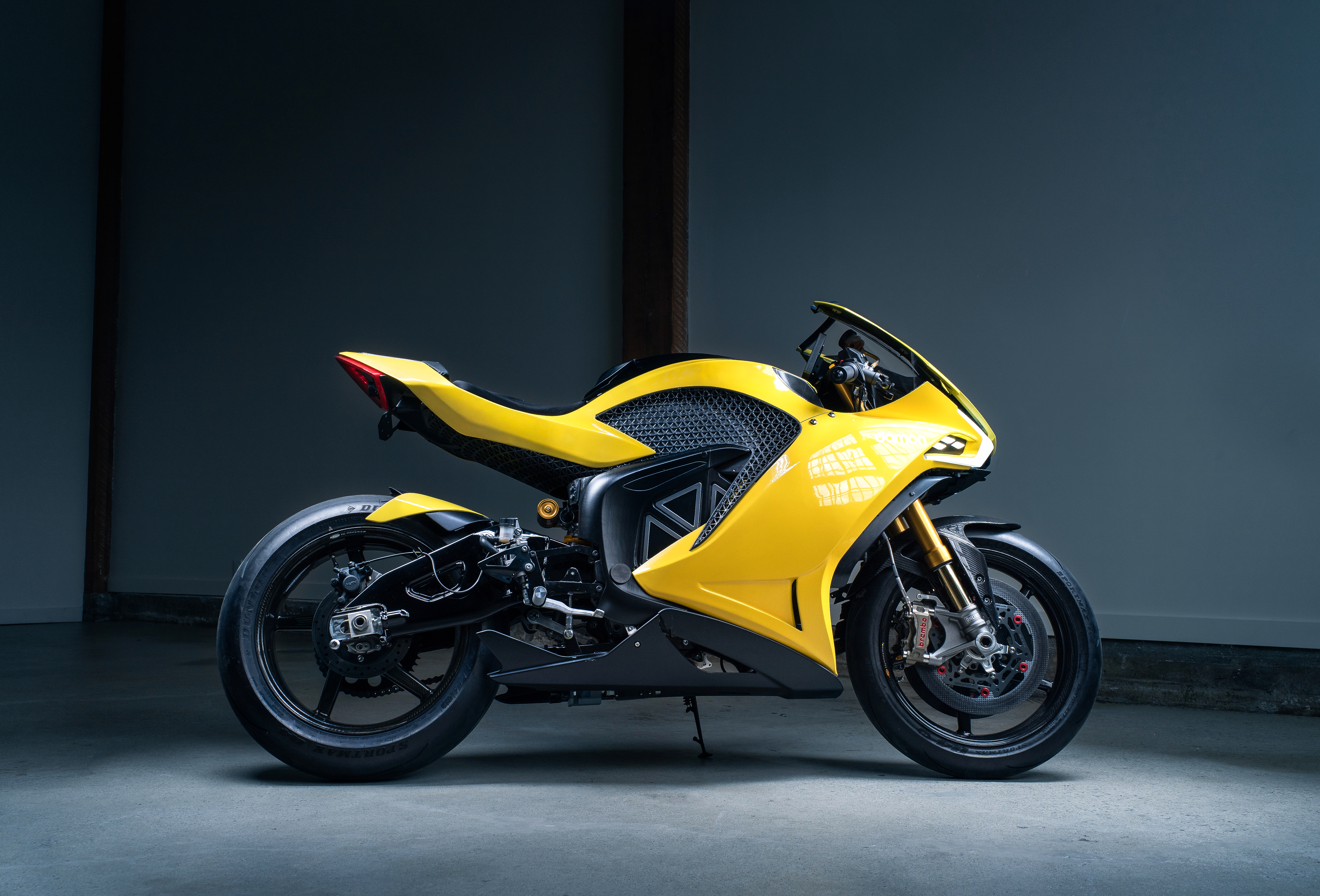 An Electronic Co-Pilot Makes The Damon Hypersport The Motorcycle Of Th