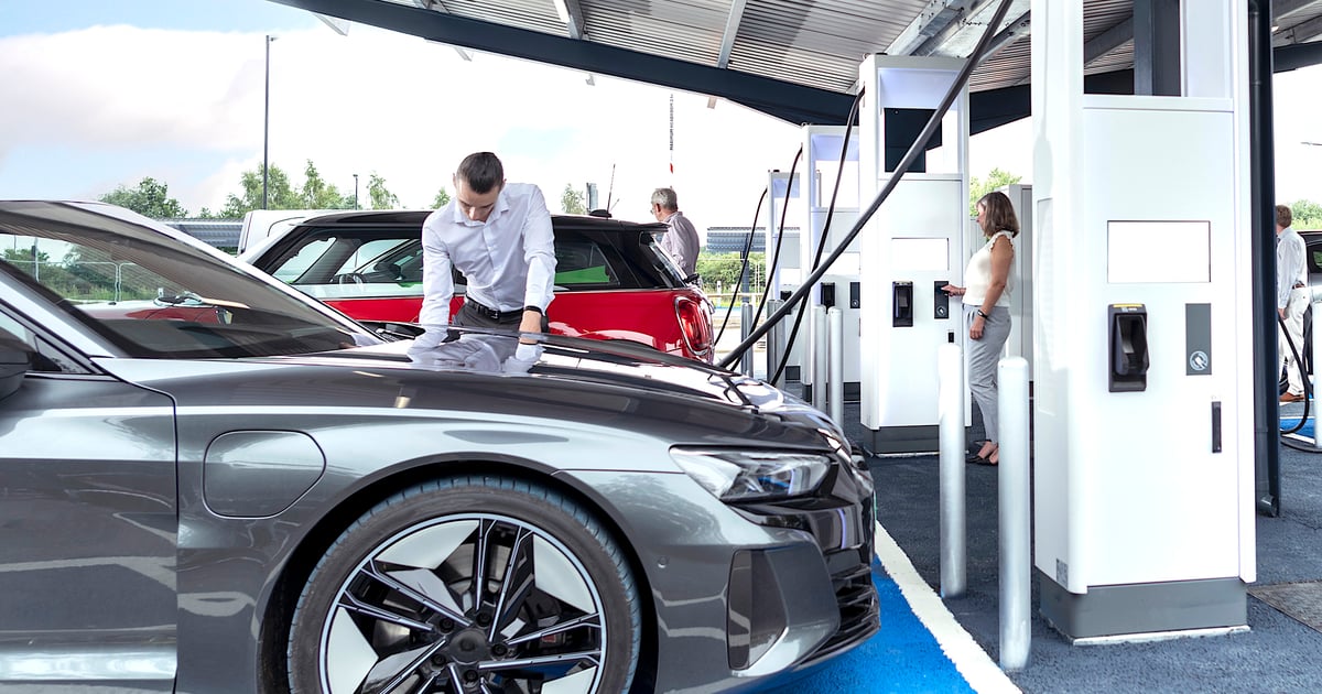 Electric Vehicles Hit 27% of Global Car Sales