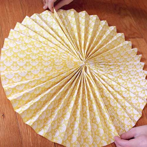 diy_module_delight_uplifting_paperrosettes5.jpg