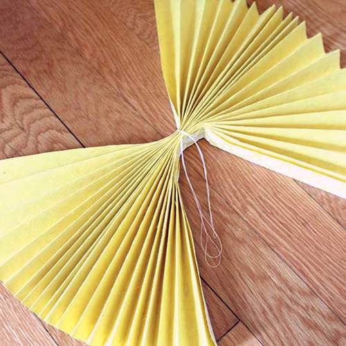 diy_module_delight_uplifting_paperrosettes4.jpg