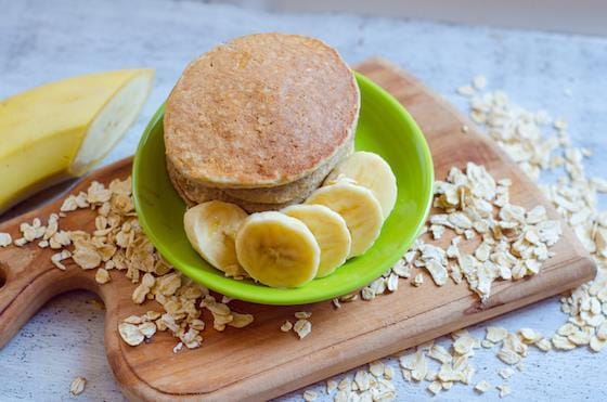 Panqueca de banana e aveia