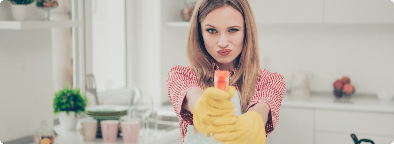 Come pulire bene la casa: da dove iniziare e angoli nascosti