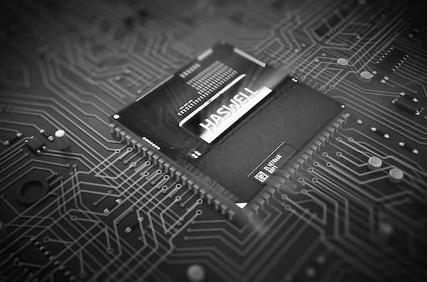 Faster DDR3 Memory Complicates x86 Server Outlook