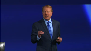 CEO John Chambers takes the stage at CiscoInsieme SDN and applicationcentric infrastructure launch in New York