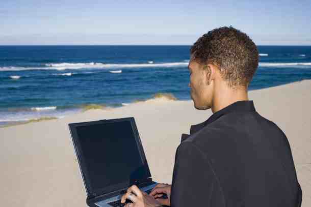 Tech Support Opportunity: Half of SMB Employees Work Remotely