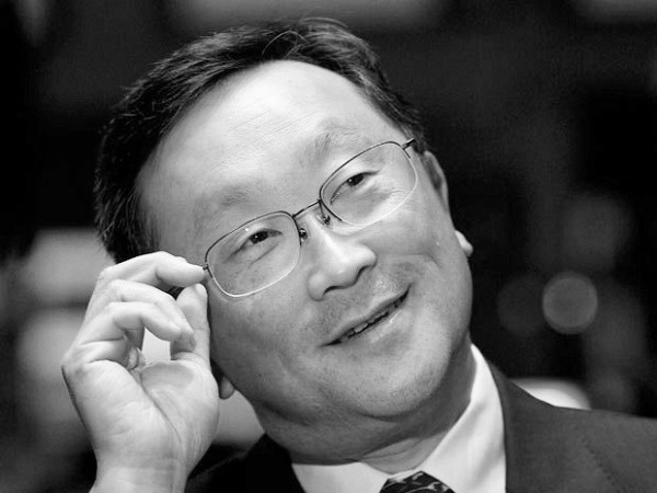 New BlackBerry chief John Chen shakes up the mobile maker39s management team