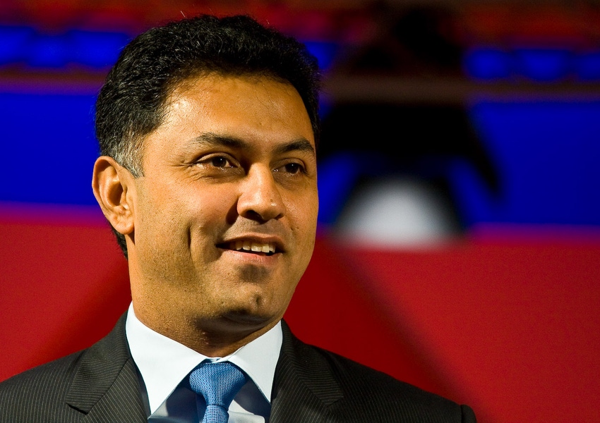 Senior VP and Chief Business Officer Nikesh Arora says Google is winning cloud business in larger enterprises