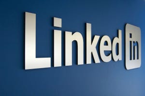 5 Tips to Establish Yourself as an Industry Expert on LinkedIn