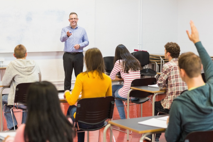 Should Sales Education be a Requirement at Business Schools?