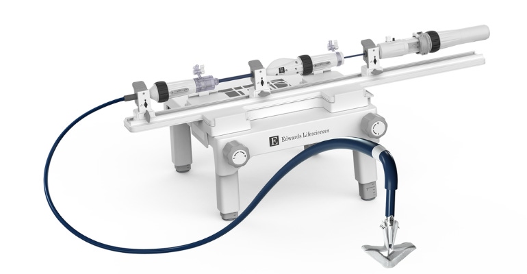The Edwards Lifesciences Pascal Transcatheter Valve Repair System is an example of a device that leverages a steerable