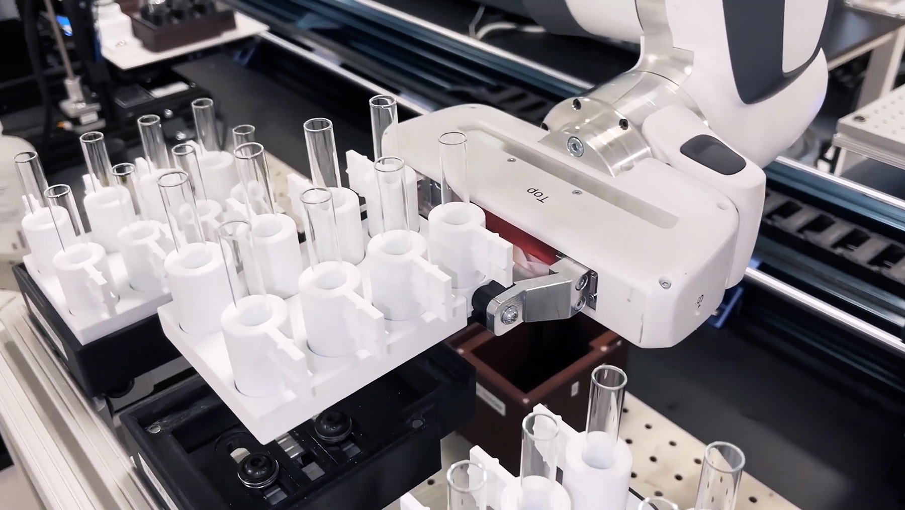 New Approach, Automated Lab Streamlines Battery Chemistry Testing