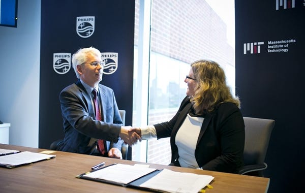MIT Philips Henk van Houten and Karen Gleason