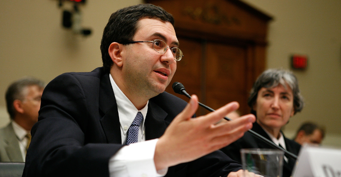Joshua Sharfstein (then-acting commissioner at FDA, who later in the year became principal deputy commissioner at FDA) in 2009
