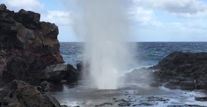 Nakalele Point blowhole, West Maui, Hawaii