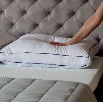 MF pillow fluffy