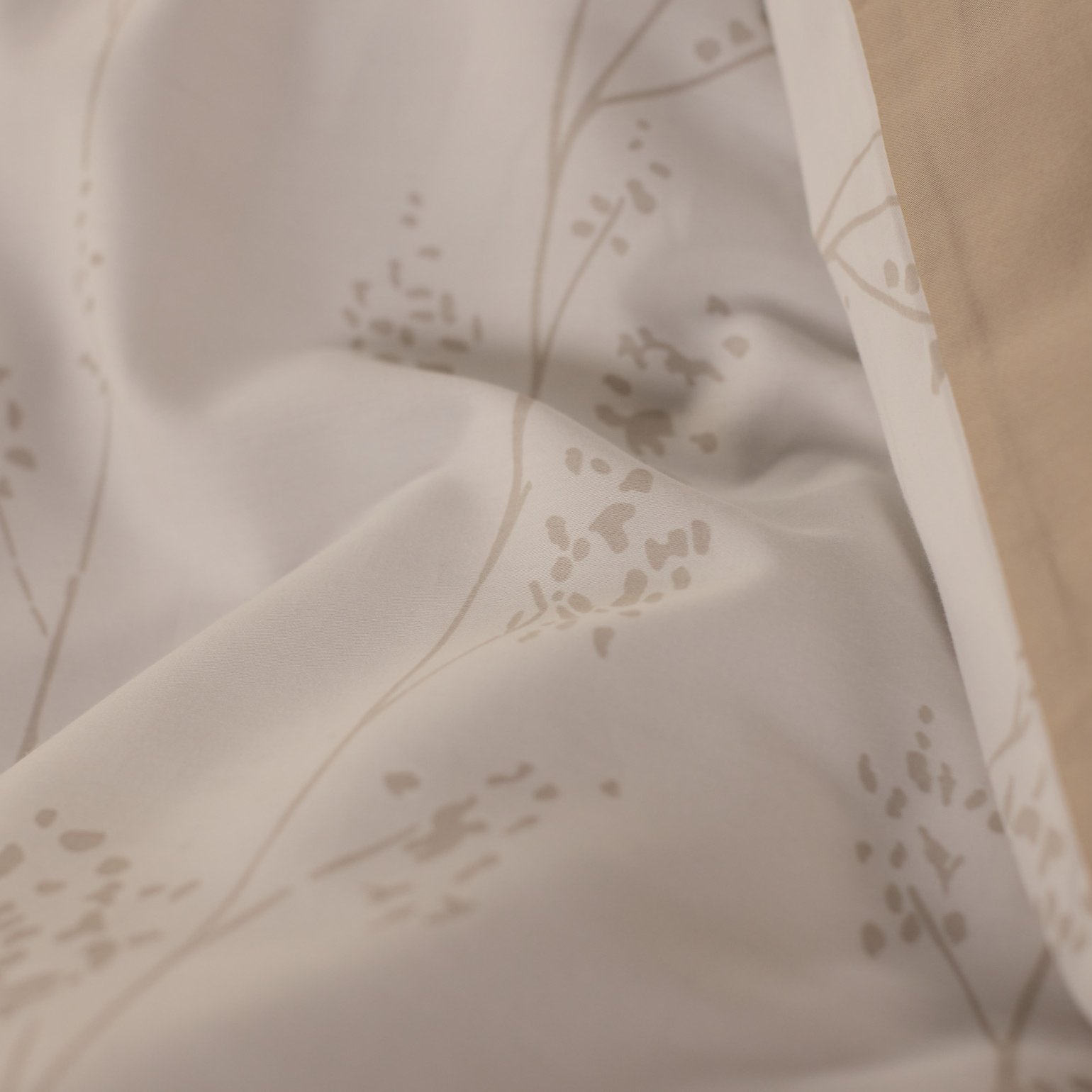 FloralTree&Beige_Sateen_Gallery (6).jpg