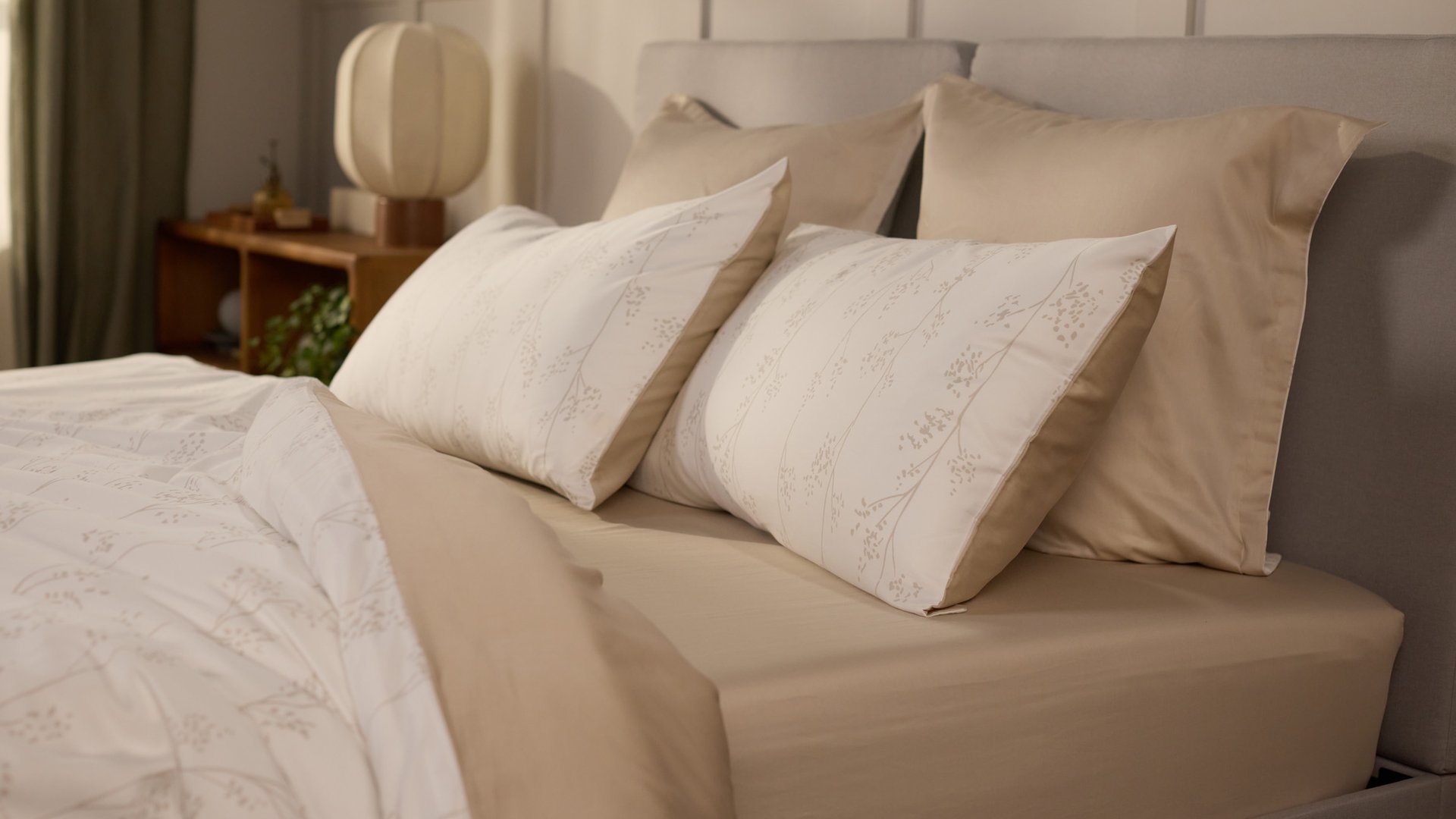 FloralTree&Beige_Sateen_Gallery (5).jpg
