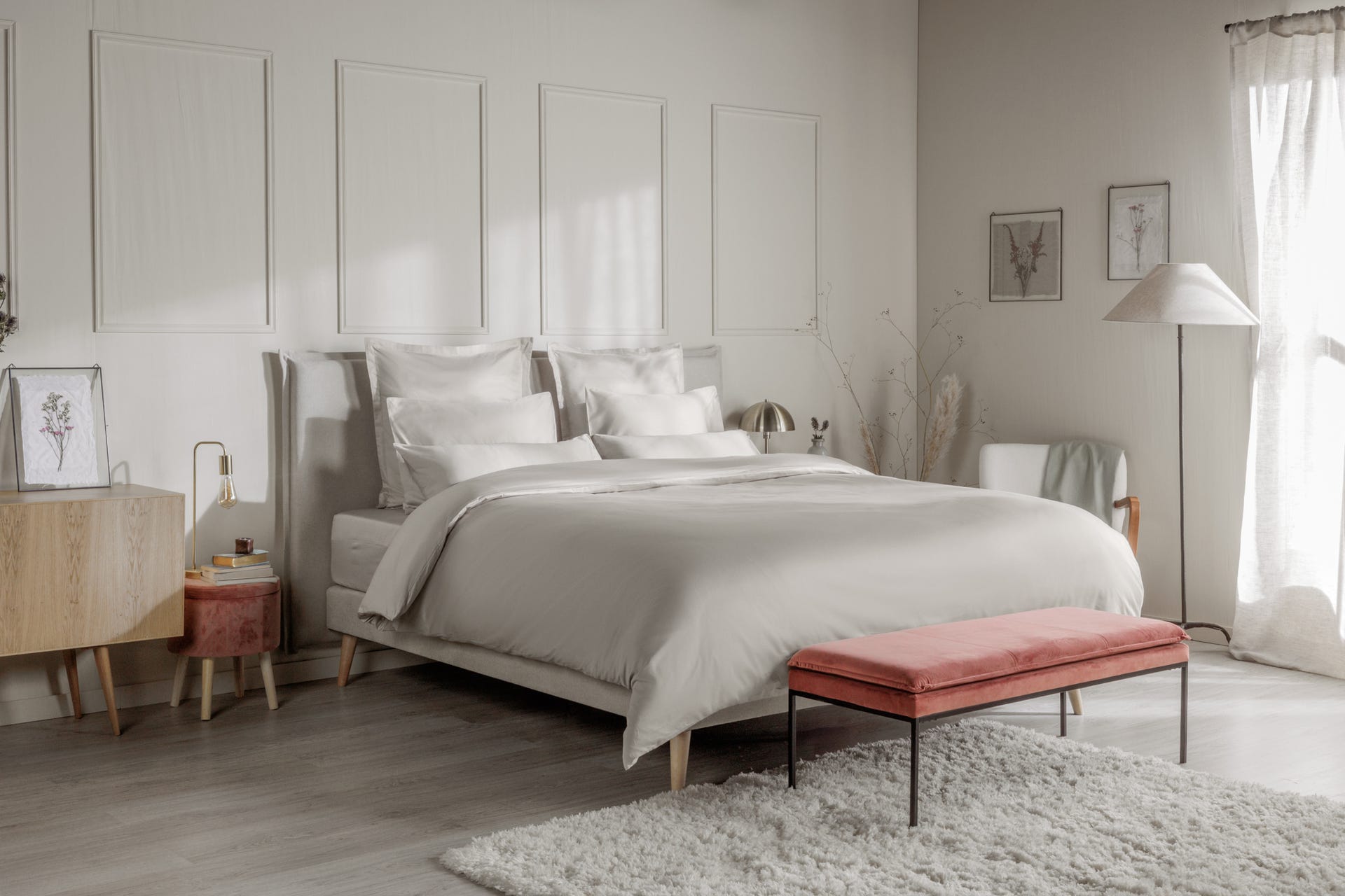 DE_BL_PremPlus_bed_beige.jpg