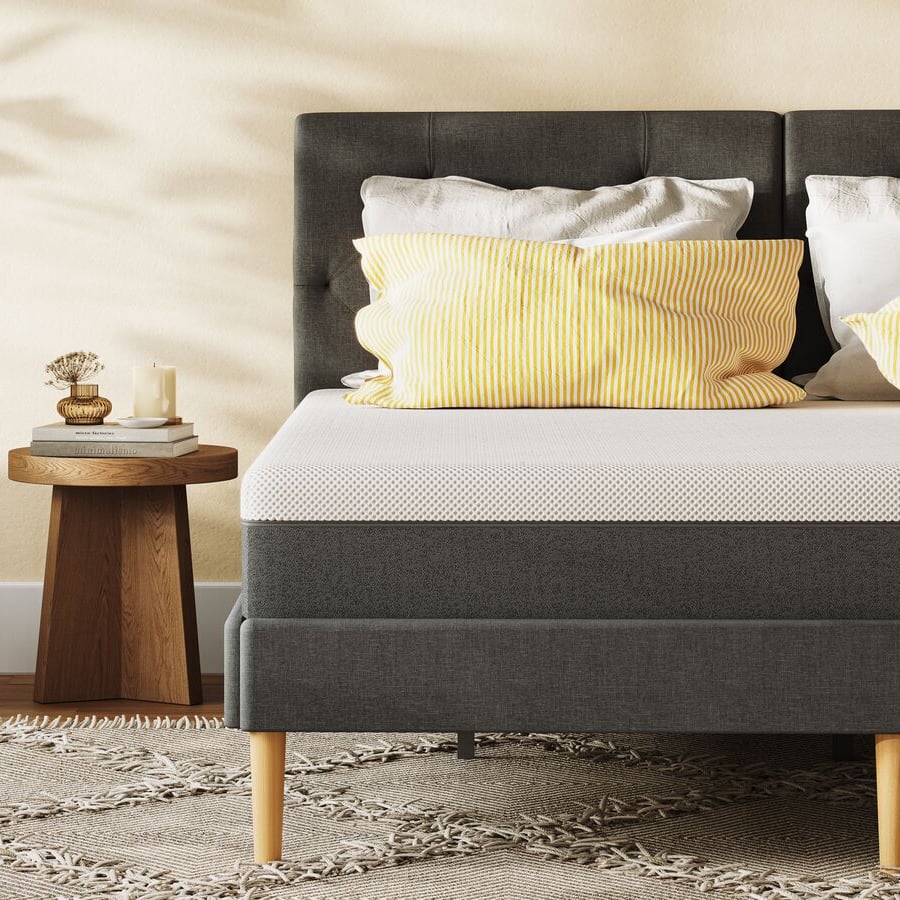 Medium-279020_Emma-Sleep2021_RebrandedBedrooms_-_mass_set_up_-_tailored_for_females_V03_07.jpg