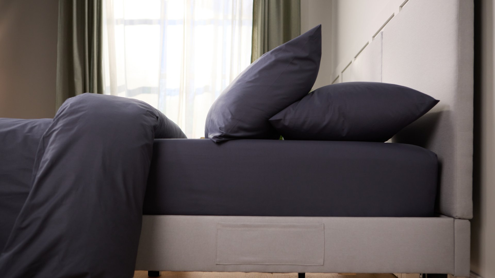 Dark_Gray_Percale_Gallery (3).jpg