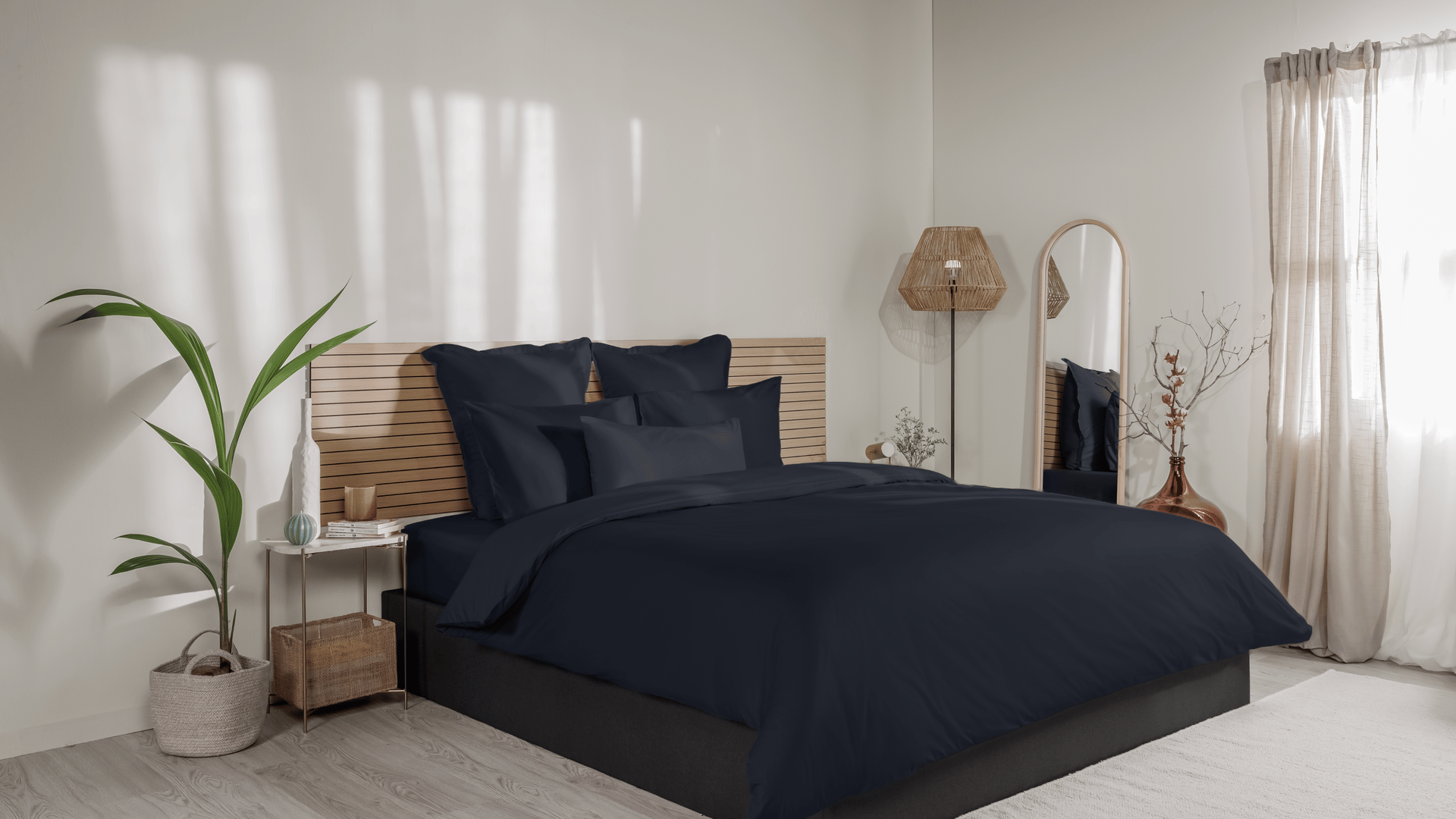 PERCALA_DARK_GREY_2.png