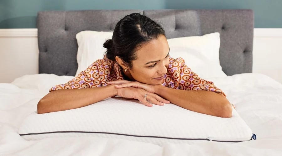 Cuscino_per_letto_forme_dimensioni_e_materiali.webp
