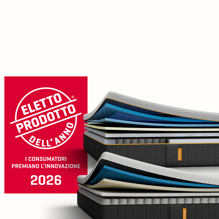 Persone che aprono una scatola Emma