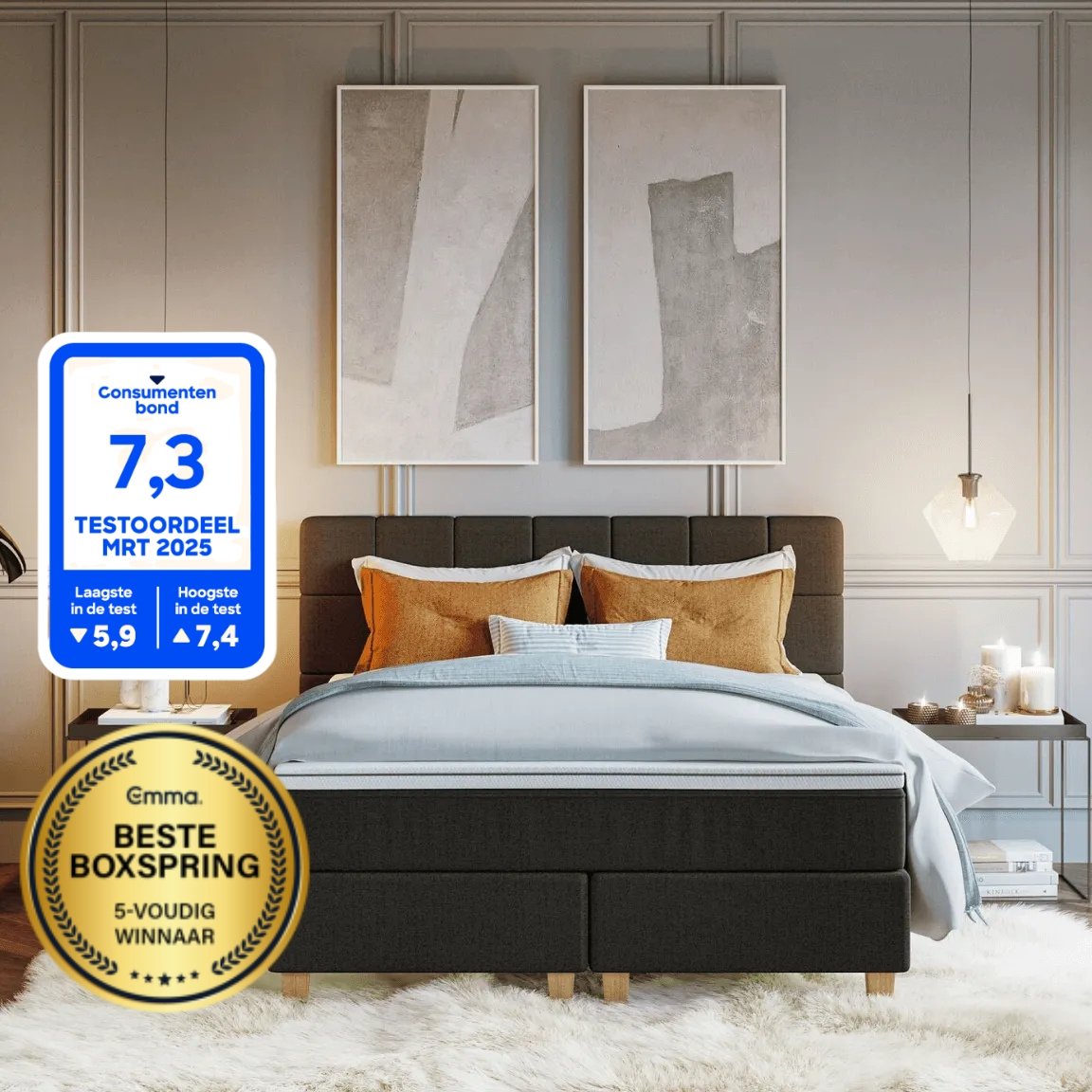 Lit boxspring Deluxe dans une chambre lumineuse avec décoration