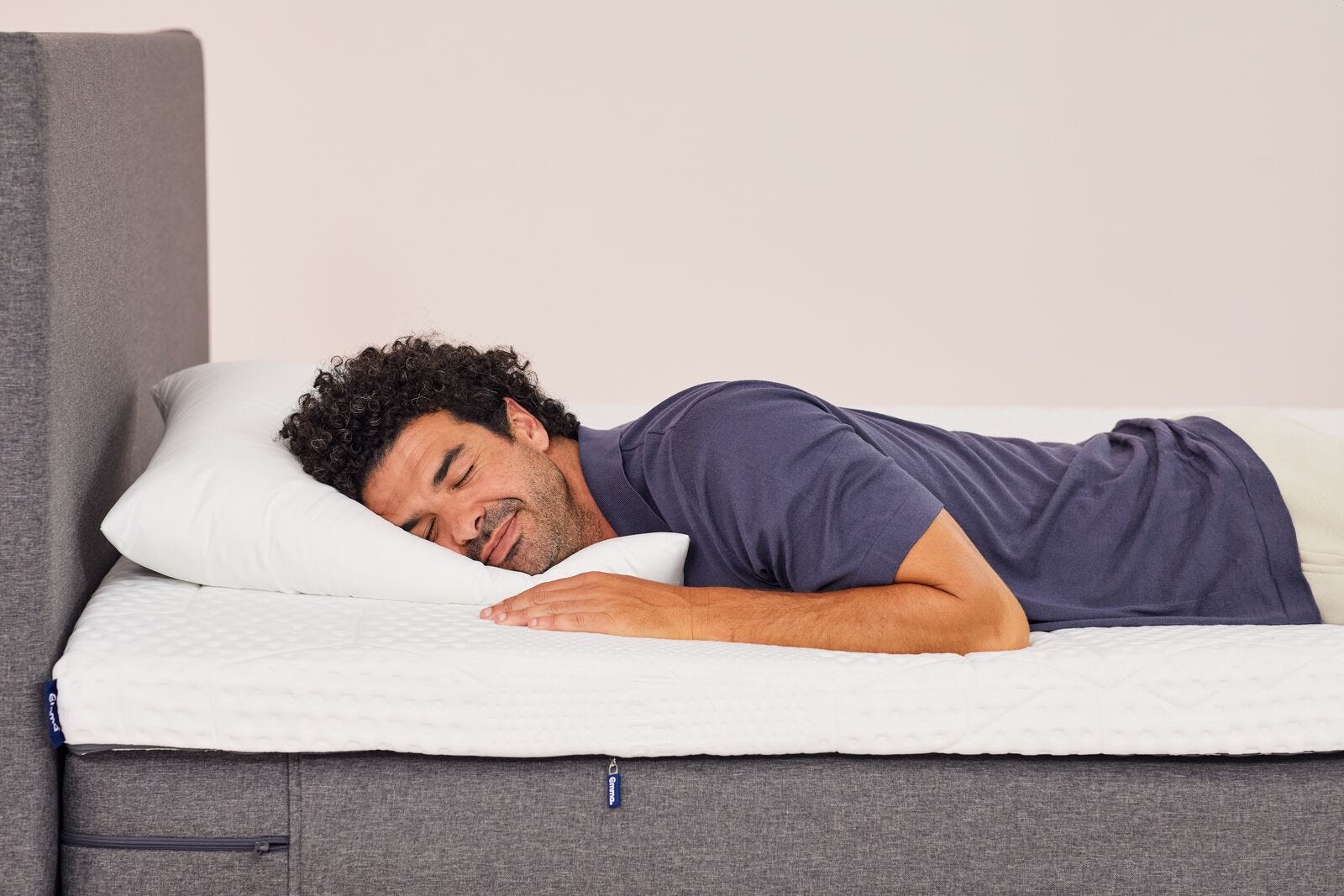 sleeper_side_pillow_essential