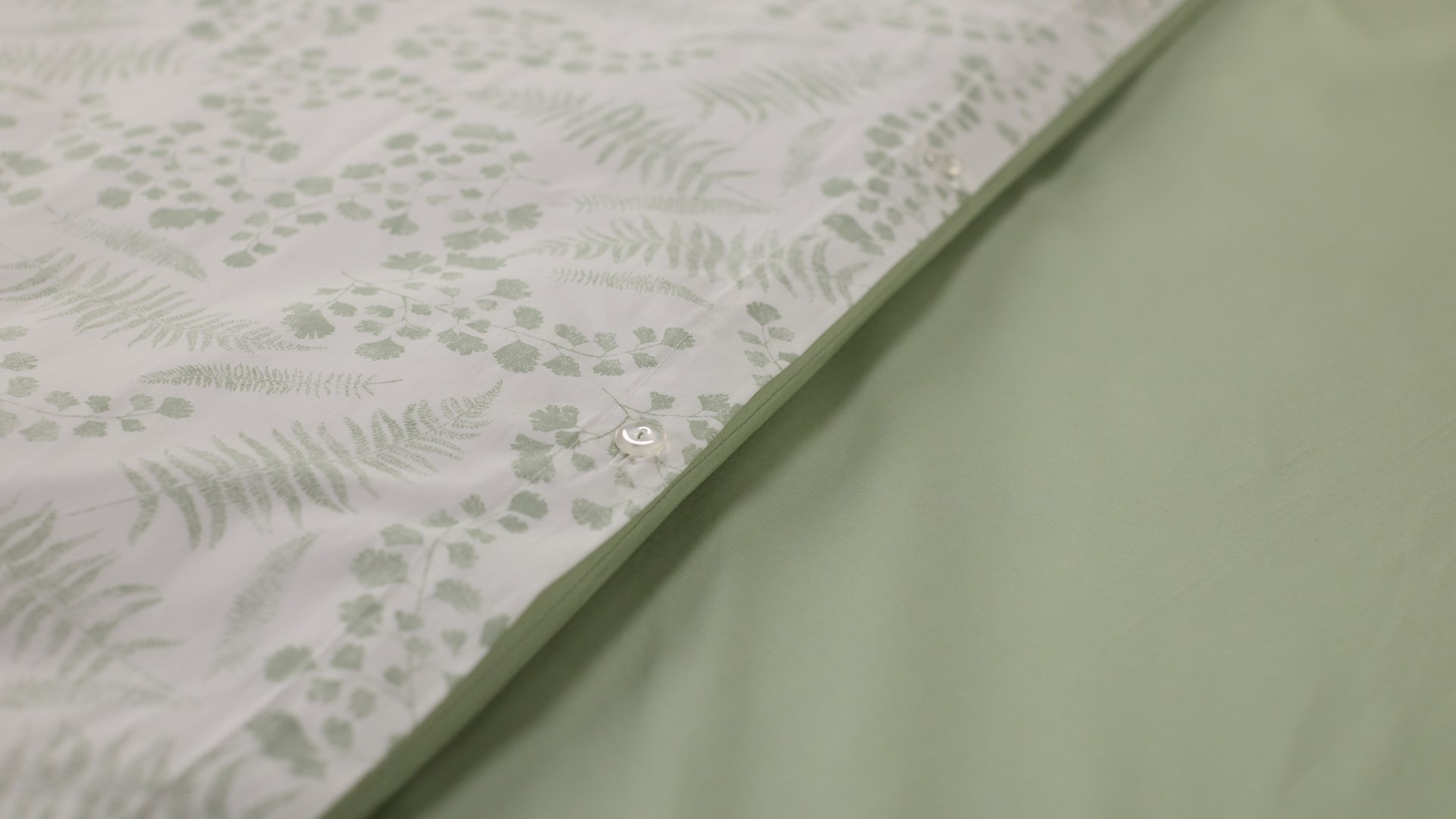 Eucalyptus_Flowers_Percale_Gallery (1).jpg