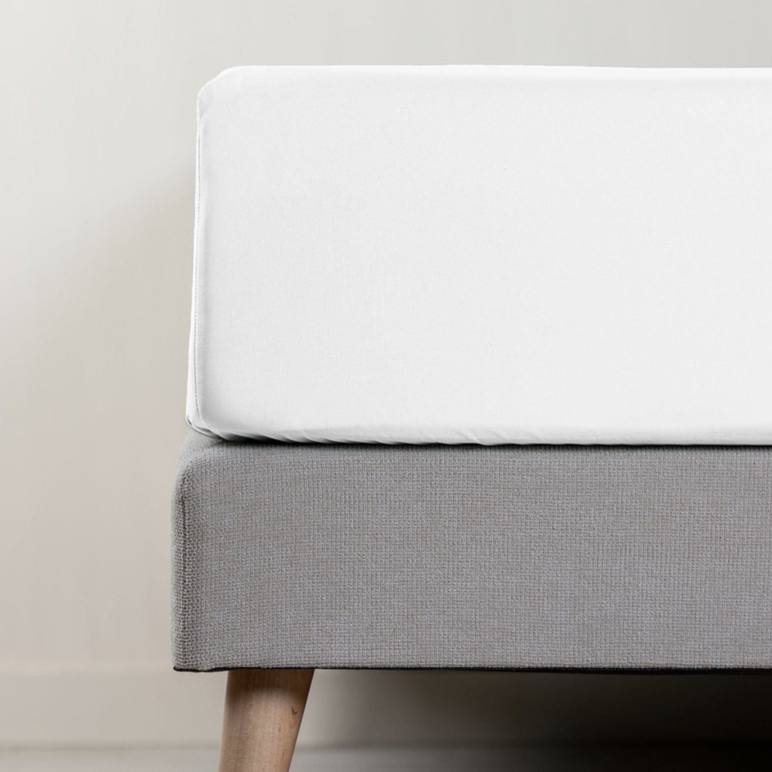 PERCALE_WHITE_FITTED_SHEET.jpg