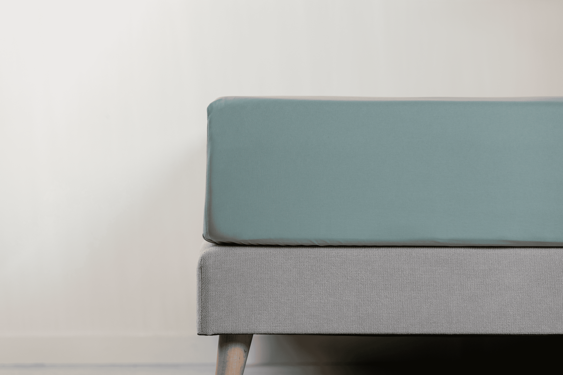 Emma Classic Spannbettlaken in grün.