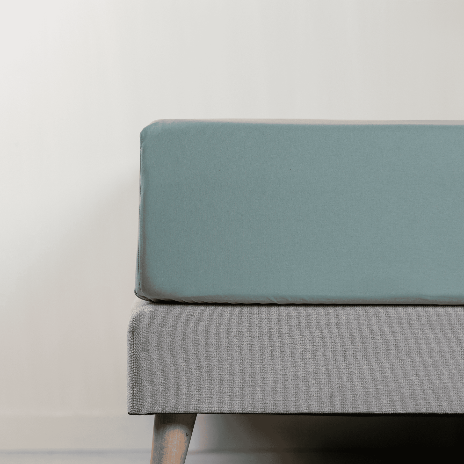 Emma Classic Spannbettlaken in grün.