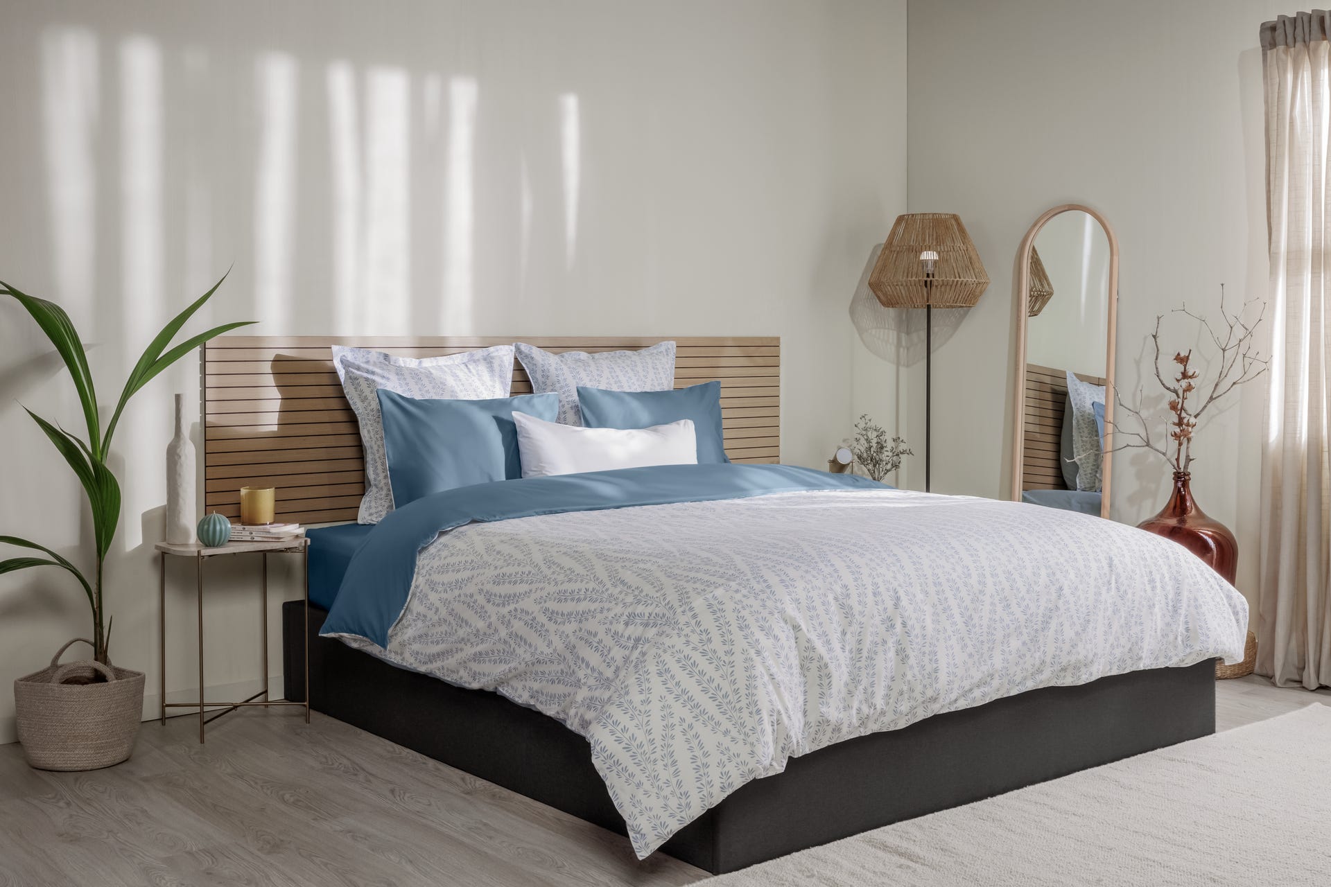 Large-Floral & Celeste Blue-2U4A8662.png