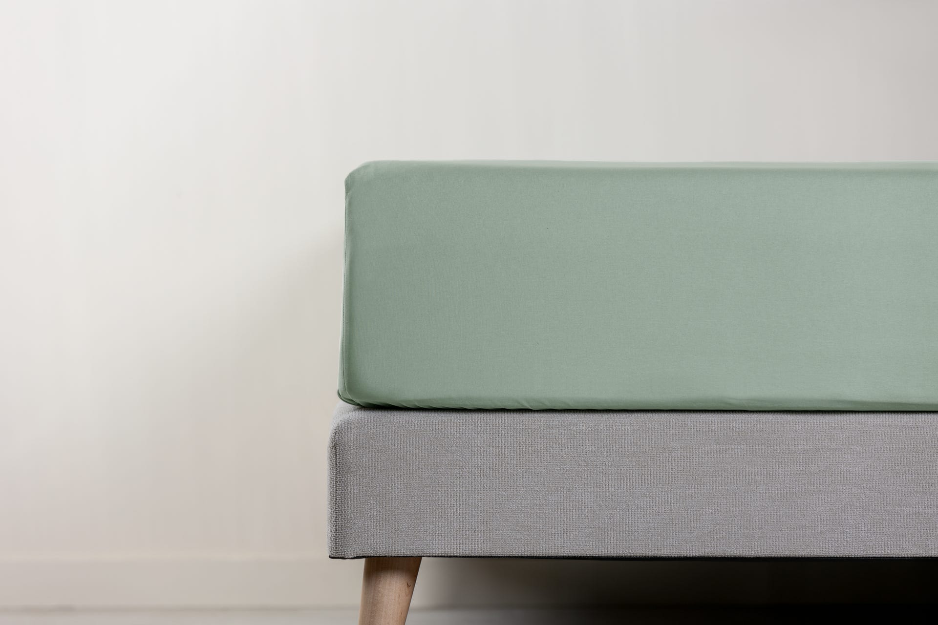 NLBL-FittedSheet-Green_Large.jpeg