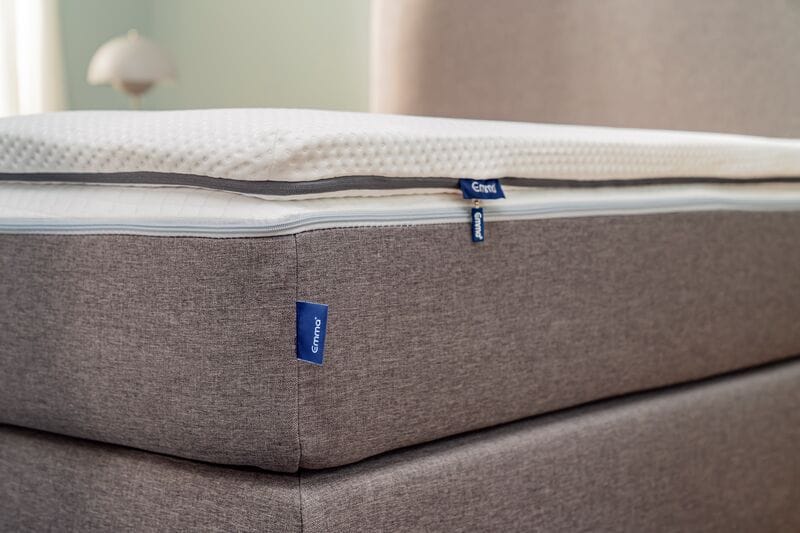 surmatelas 140x200
